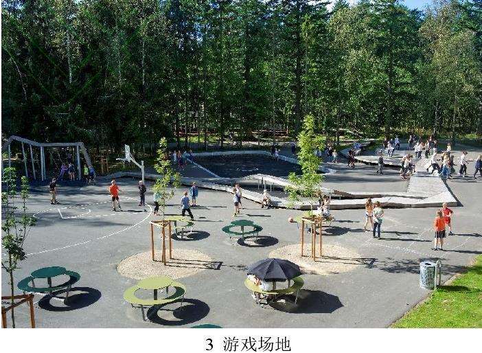 斯科尔城市森林和校园操场的互相渗透