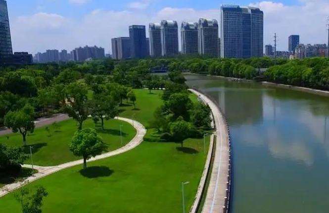 姚江新区启动区滨水绿廊的建设实践
