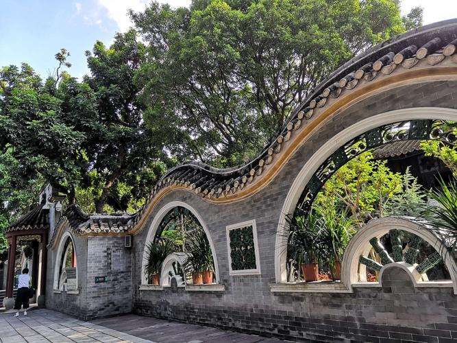 西方文化在岭南地区园林要素中的3个体现