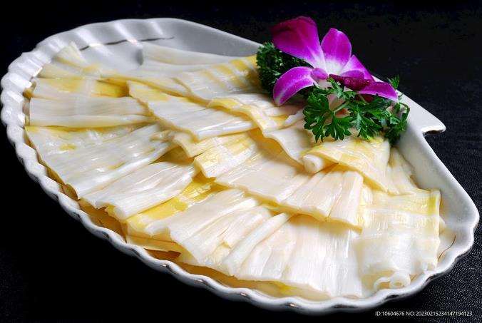 方竹属竹笋营养评价